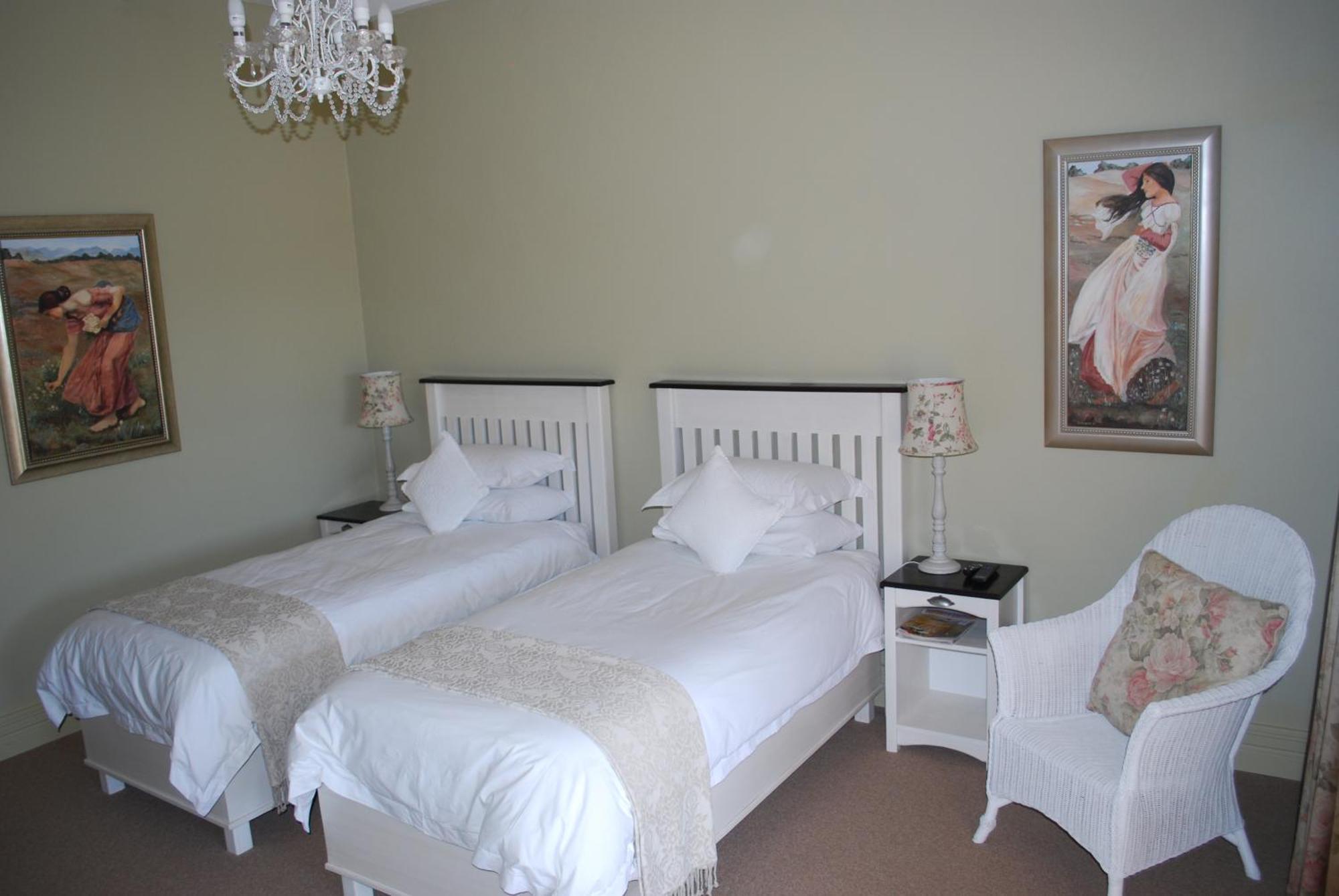 Olive Hill Country Lodge Bloemfontein Esterno foto