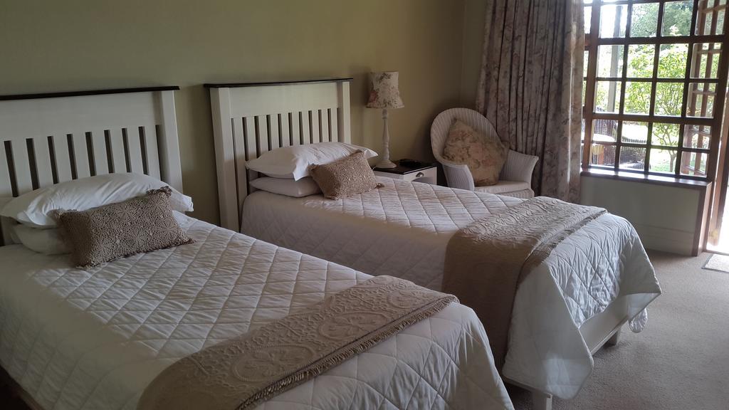 Olive Hill Country Lodge Bloemfontein Esterno foto